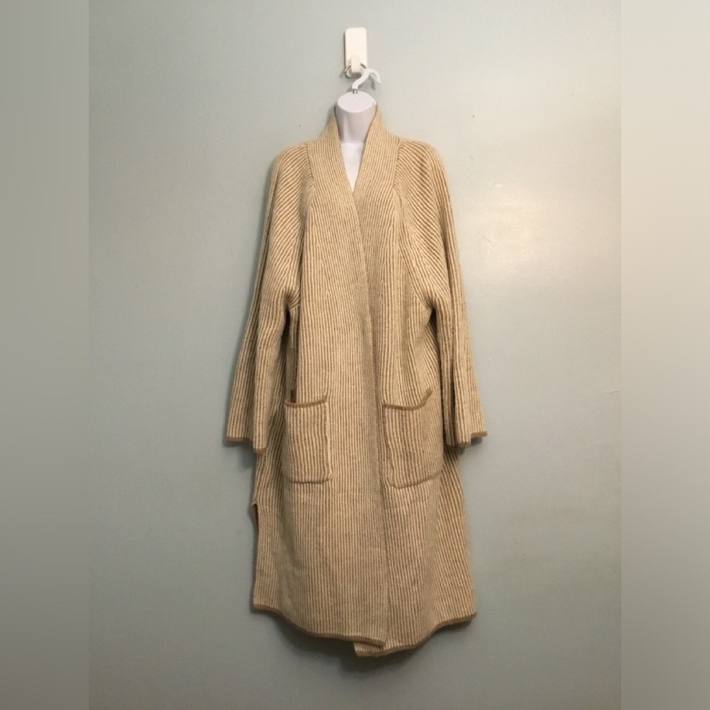 Ava & Viv Cream Women's Cardigan